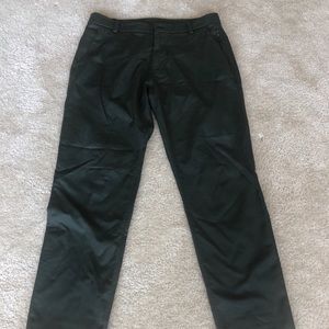Lulu lemon 32/32 commission pants